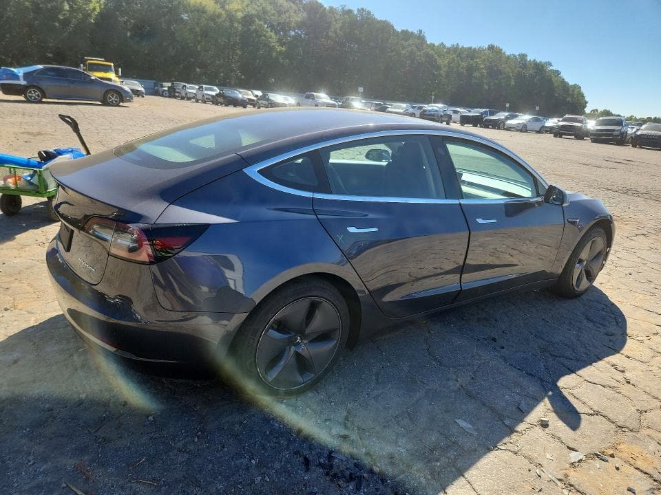 2018 TESLA MODEL 3 3