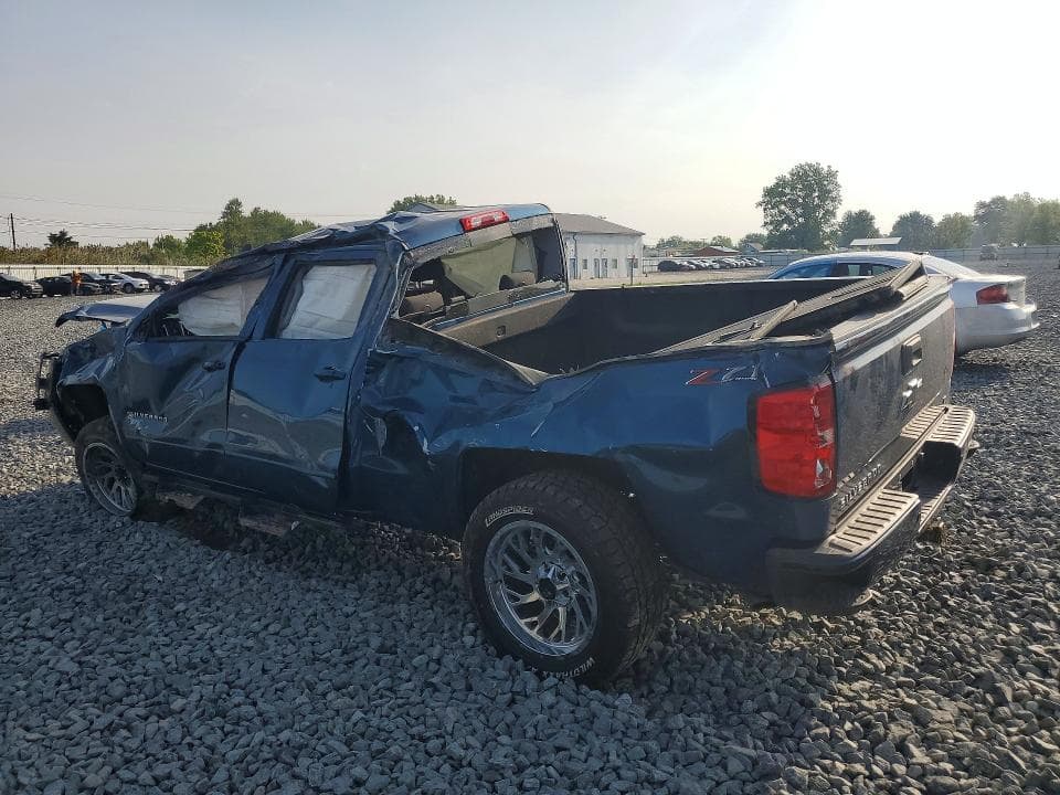 2018 CHEVROLET SILVERADO K1500 LT 2