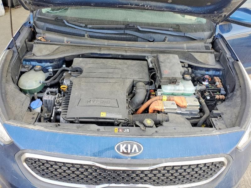 2019 KIA NIRO LX 11