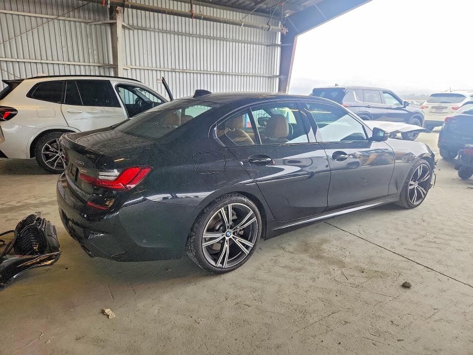 2022 BMW 330I 3