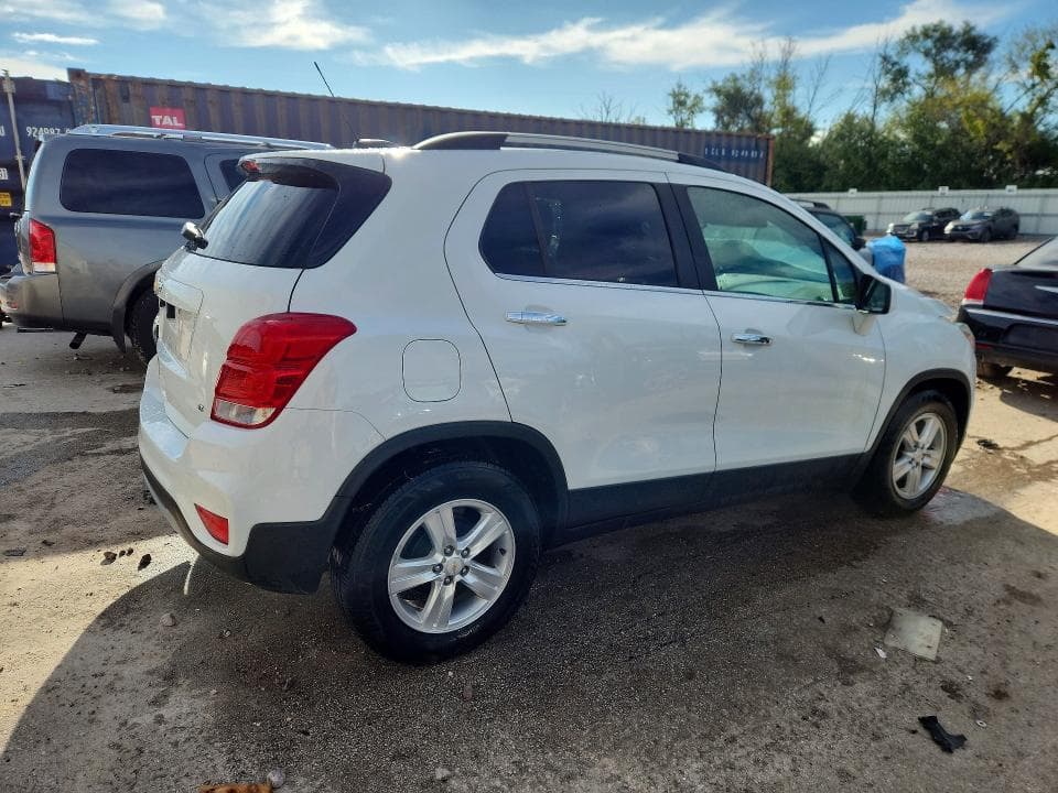2019 CHEVROLET TRAX 1LT 3