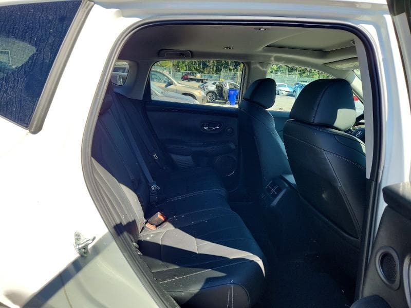 2025 ACURA ADX 11