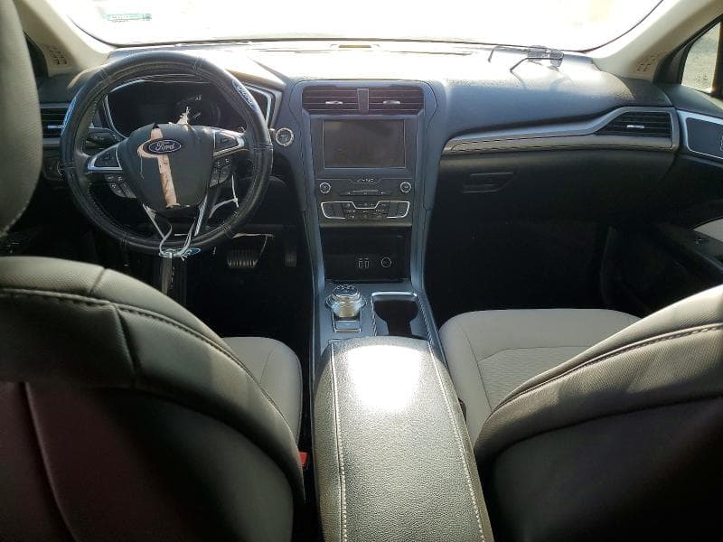 2019 FORD FUSION SE 8