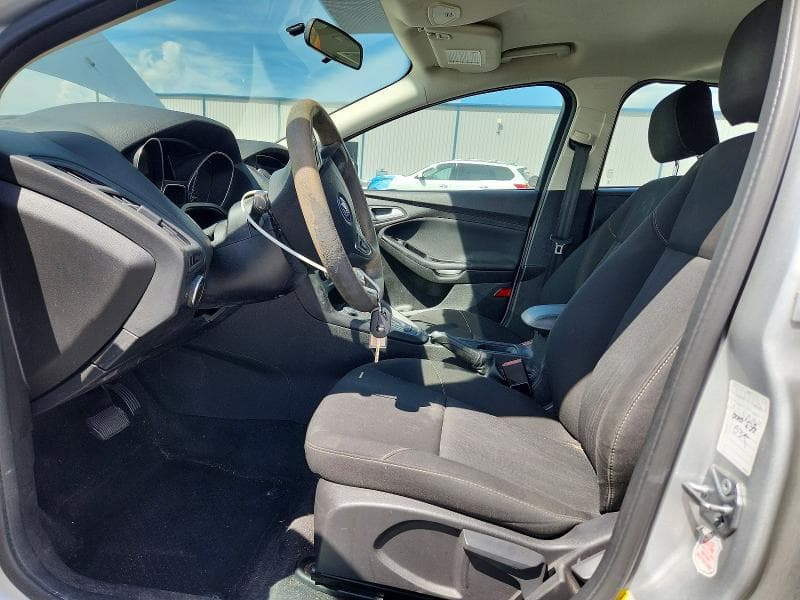 2017 FORD FOCUS SE 7