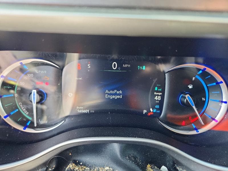 2023 CHRYSLER PACIFICA HYBRID TOURING L 9