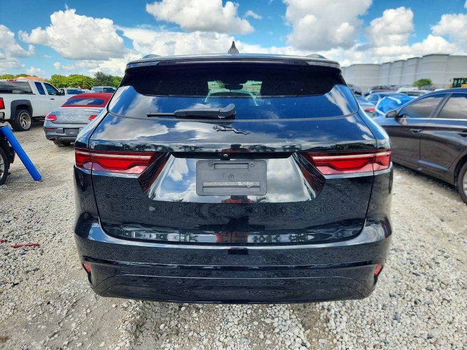 2022 JAGUAR F-PACE S 6