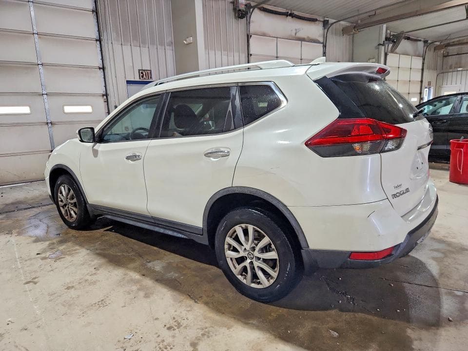 2018 NISSAN ROGUE SV 2