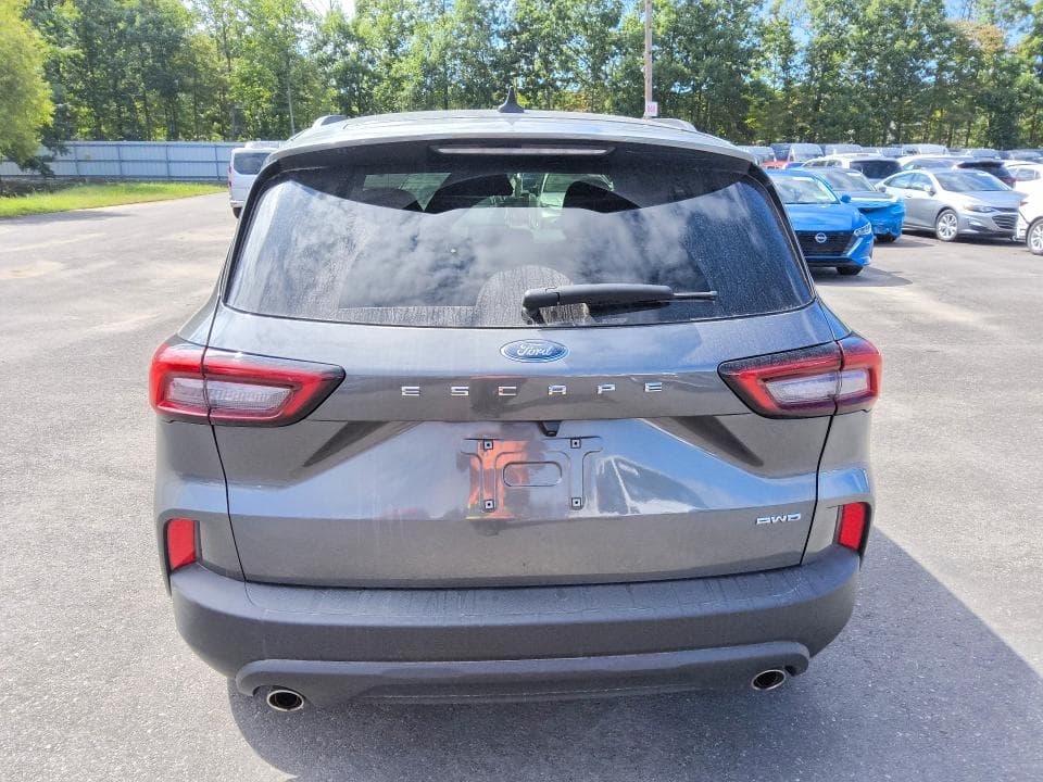 2025 FORD ESCAPE ST LINE 6
