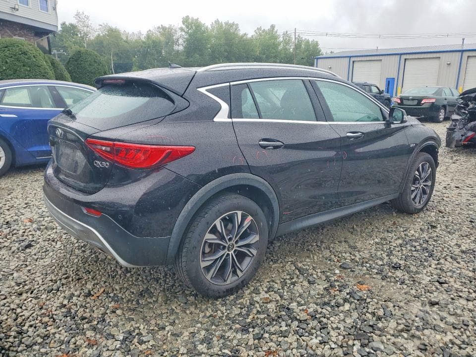 2018 INFINITI QX30 PREMIUM 3