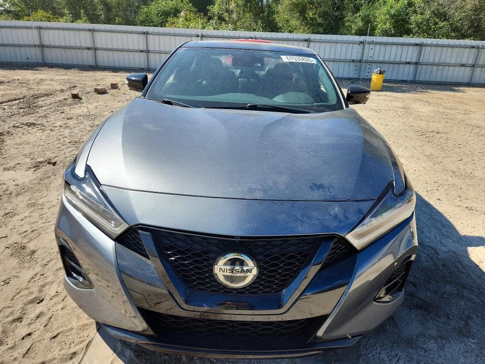 2022 NISSAN MAXIMA SR 5