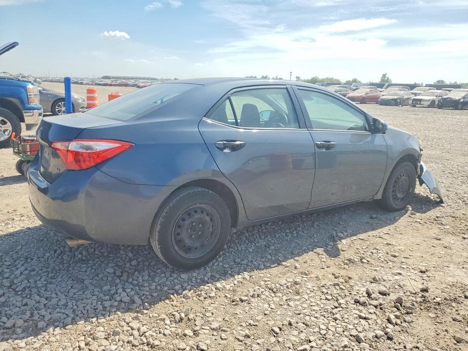 2018 TOYOTA COROLLA LE 3
