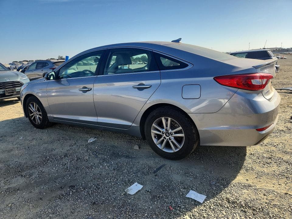 2017 HYUNDAI SONATA SE 2