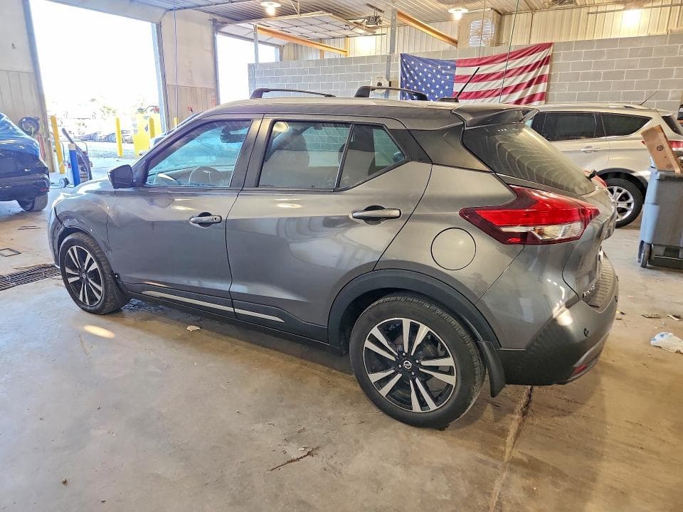 2020 NISSAN KICKS SR 2