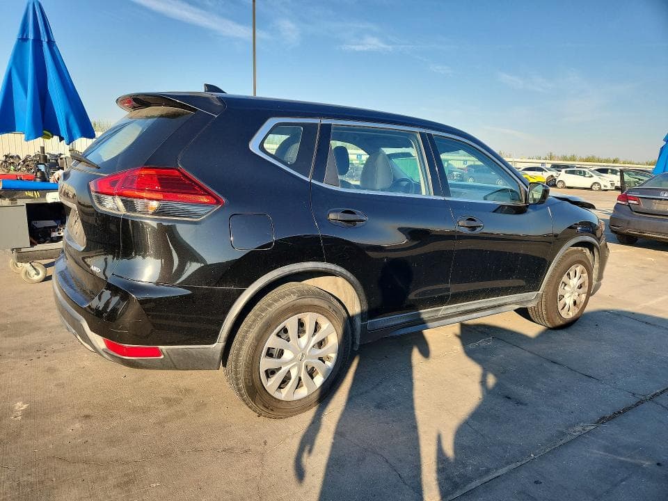 2017 NISSAN ROGUE S 3