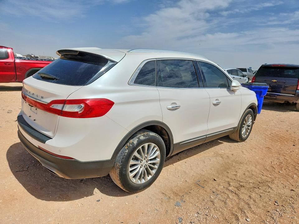 2017 LINCOLN MKX SELECT 3