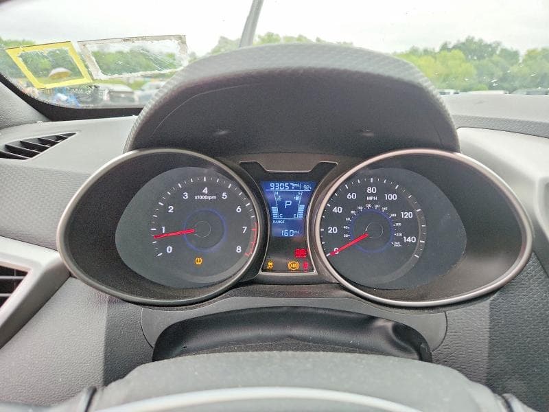 2017 HYUNDAI VELOSTER VALUE EDITION 9