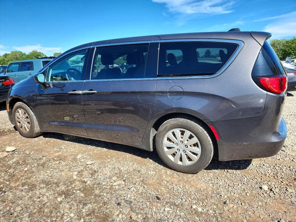 2018 CHRYSLER PACIFICA L 2
