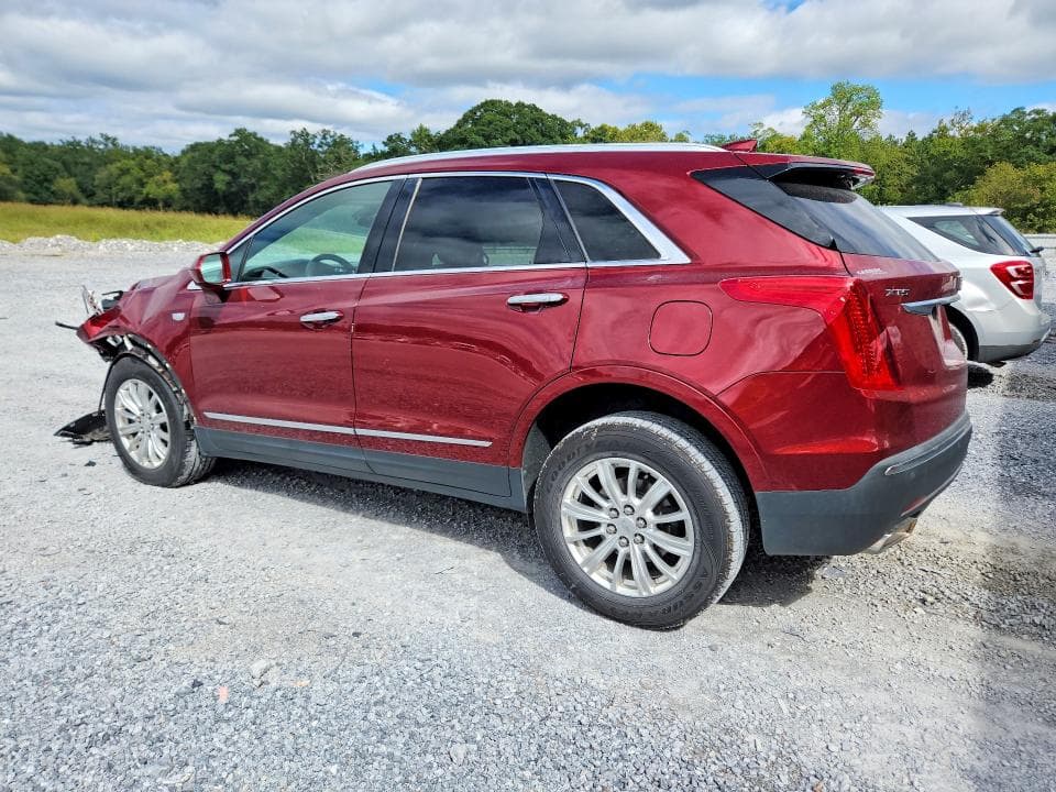 2017 CADILLAC XT5 2