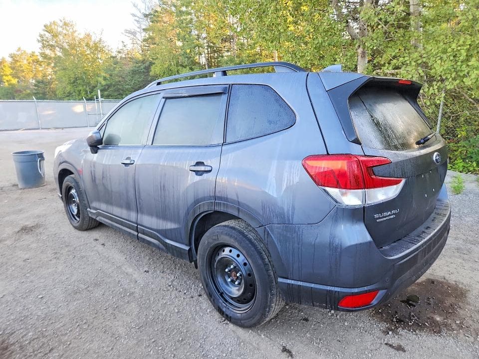 2021 SUBARU FORESTER TOURING 2