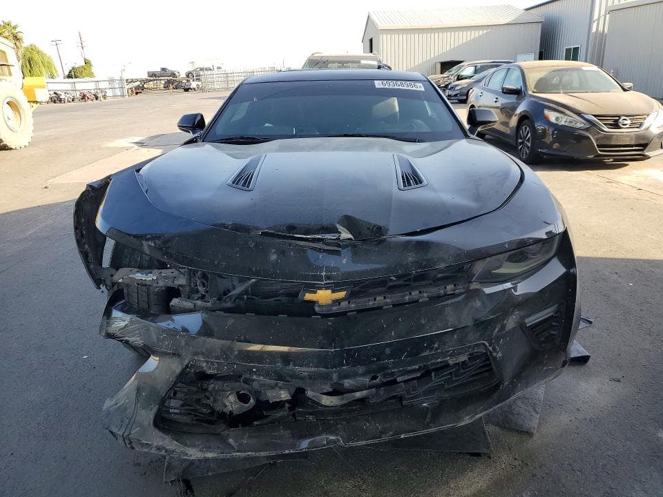2018 CHEVROLET CAMARO SS 5