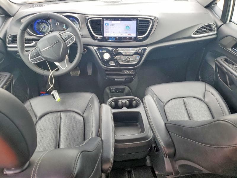 2025 CHRYSLER PACIFICA SELECT 8