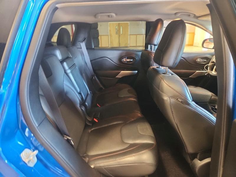 2018 JEEP CHEROKEE TRAILHAWK 11