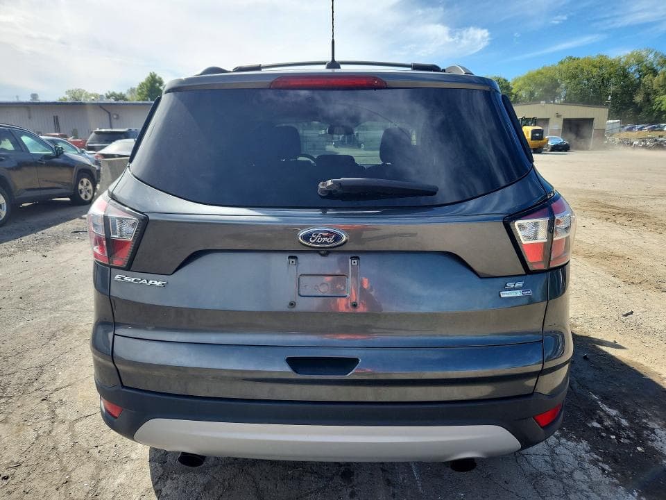 2018 FORD ESCAPE SE 6