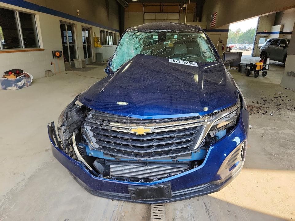 2022 CHEVROLET EQUINOX LS 5