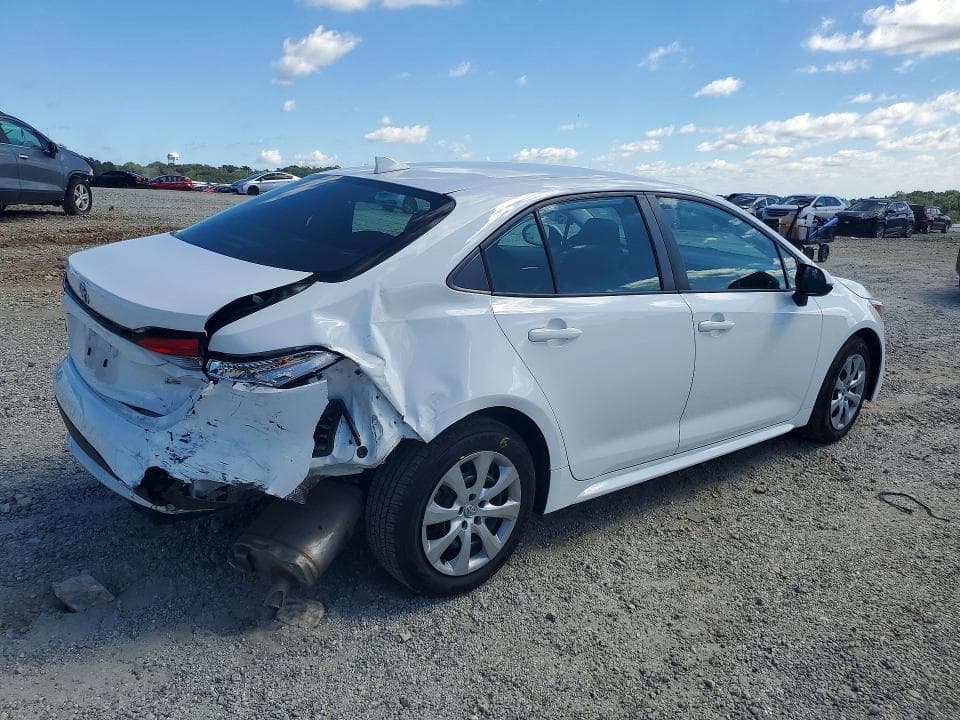 2021 TOYOTA COROLLA LE 3