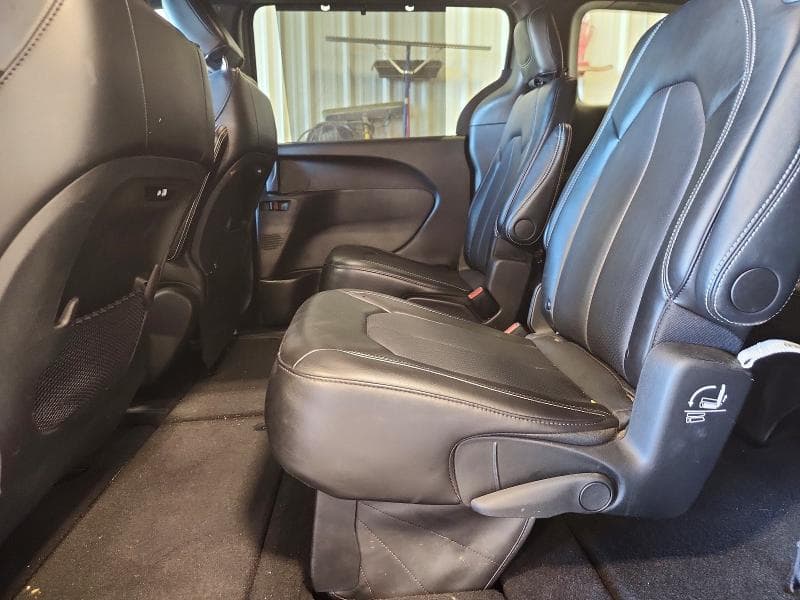 2025 CHRYSLER PACIFICA SELECT 11