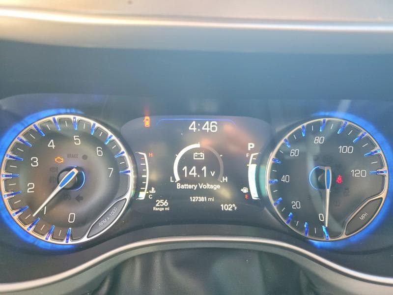 2022 CHRYSLER PACIFICA TOURING 9