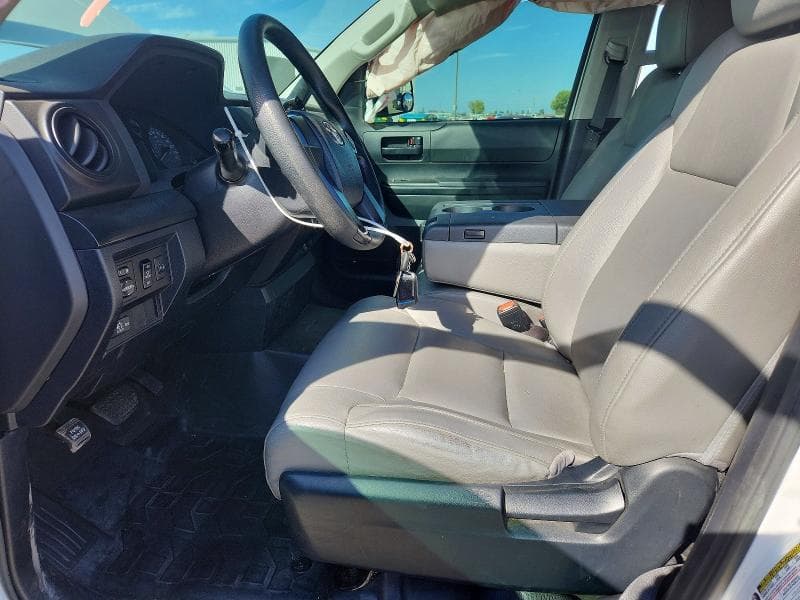 2017 TOYOTA TUNDRA SR 7