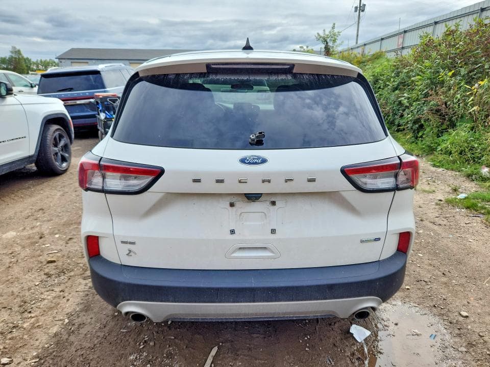 2020 FORD ESCAPE SE 6
