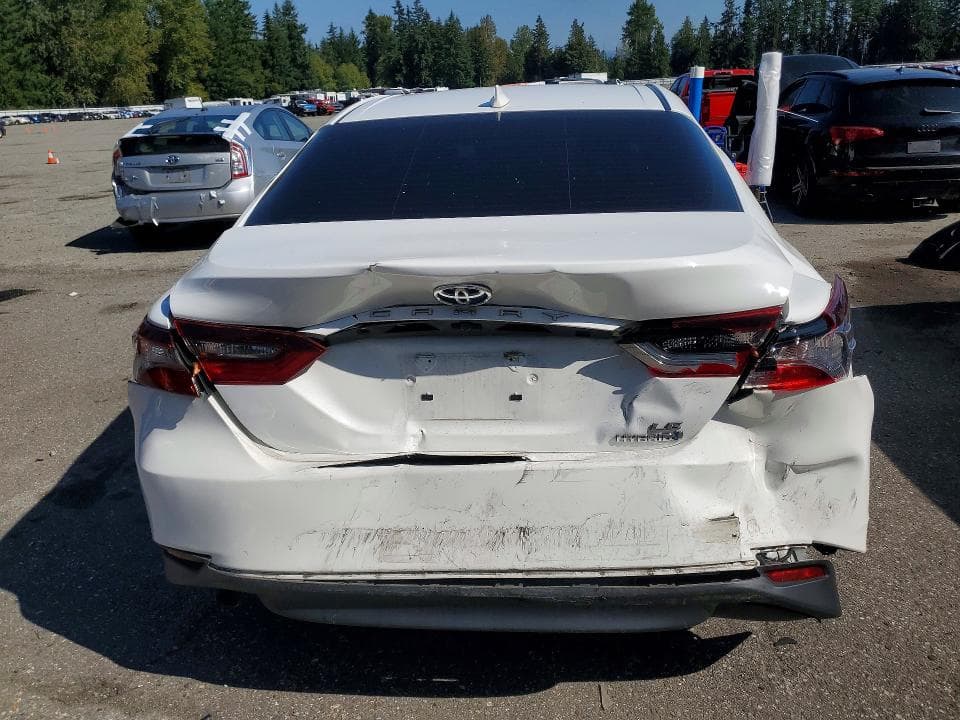 2021 TOYOTA CAMRY LE 6