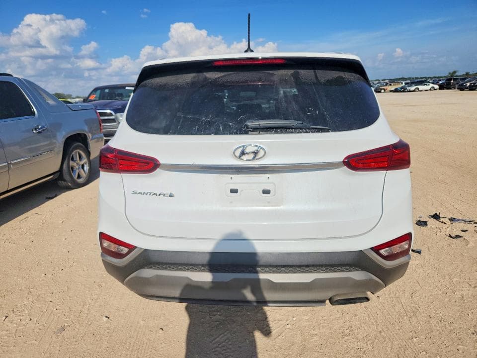 2019 HYUNDAI SANTA FE SE 6