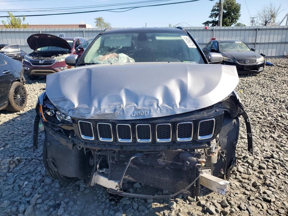 2018 JEEP COMPASS LATITUDE 5