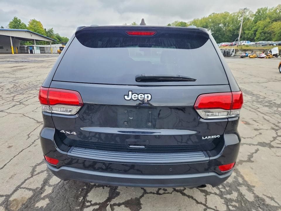 2020 JEEP GRAND CHEROKEE LAREDO 6