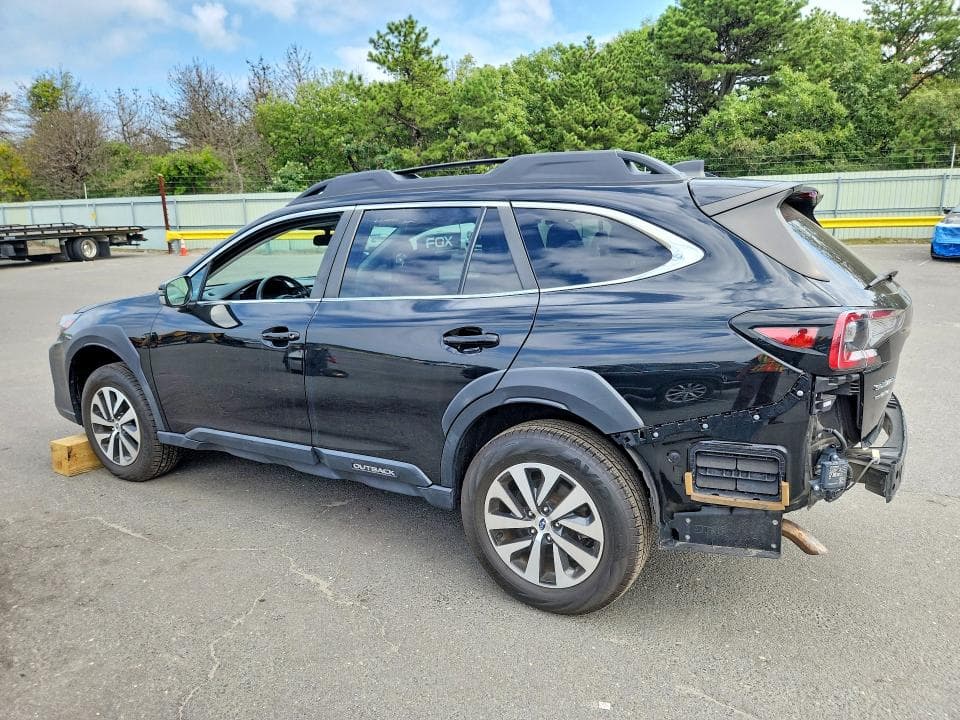 2023 SUBARU OUTBACK PREMIUM 2