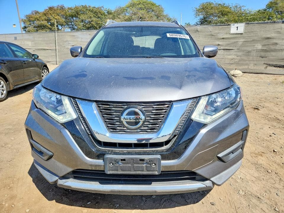 2018 NISSAN ROGUE SV 5