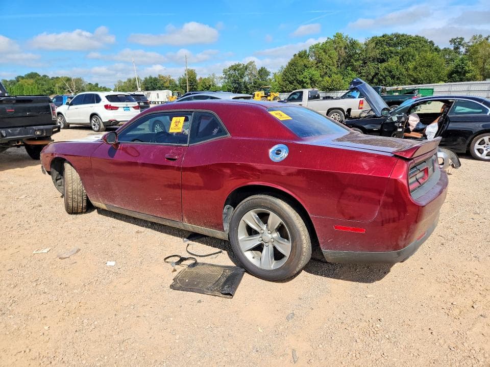 2019 DODGE CHALLENGER SXT 2