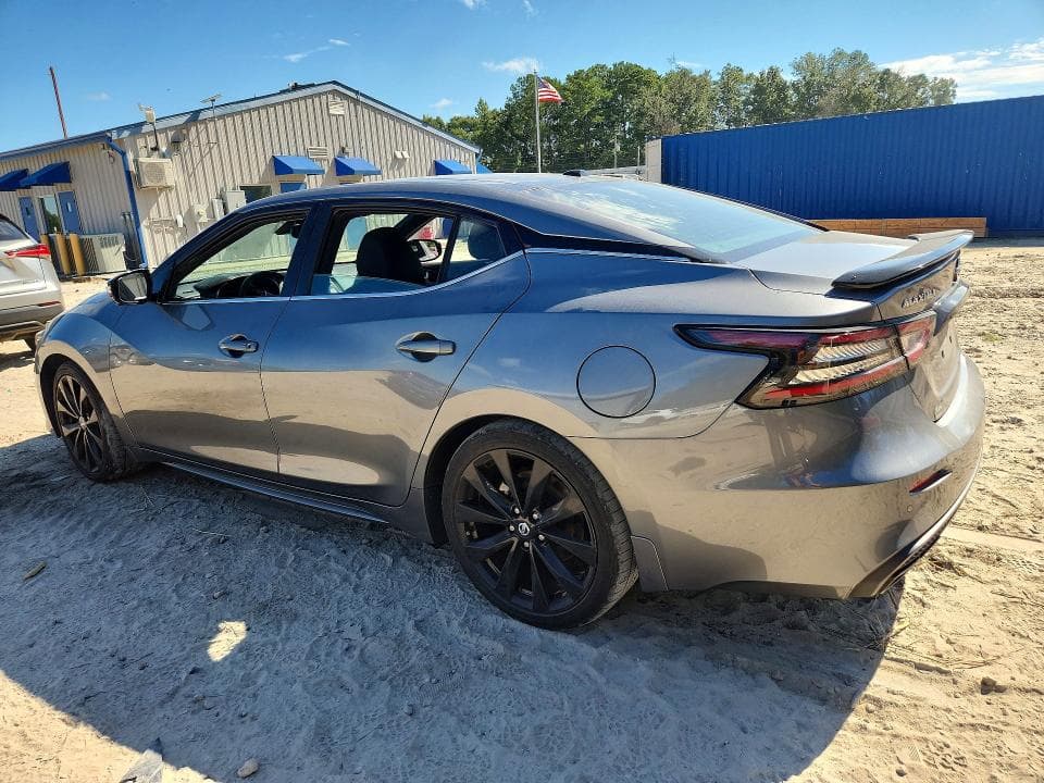2022 NISSAN MAXIMA SR 2