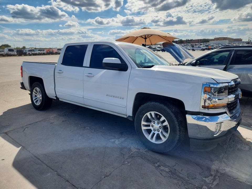 2017 CHEVROLET SILVERADO C1500 LT 4