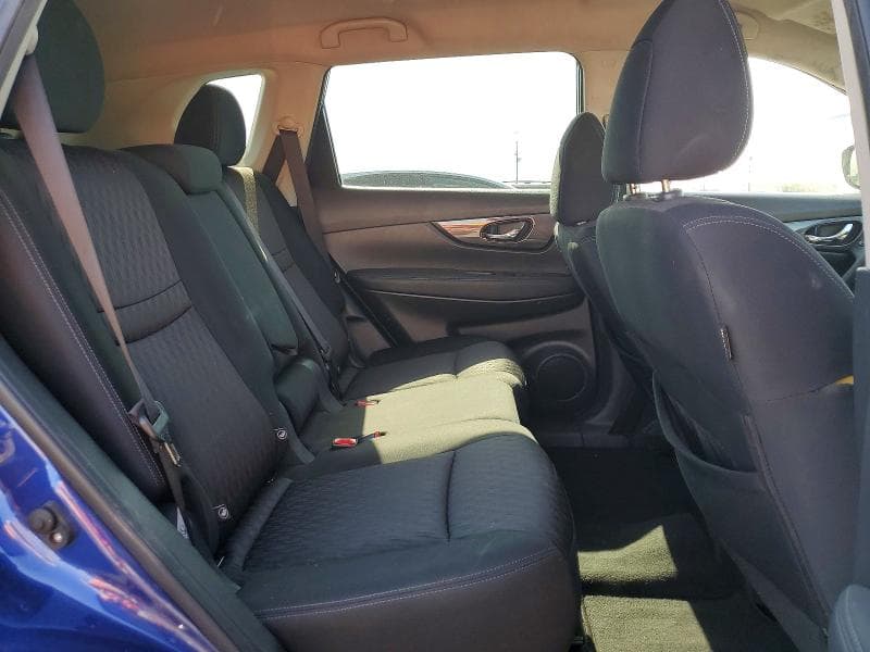 2020 NISSAN ROGUE SV 11