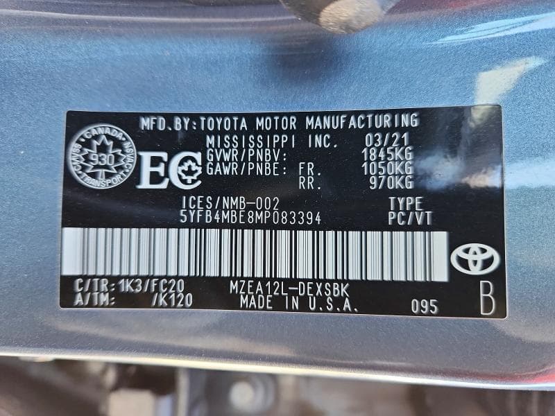 2021 TOYOTA COROLLA SE 12