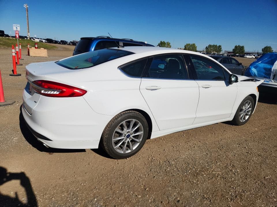 2017 FORD FUSION SE 3
