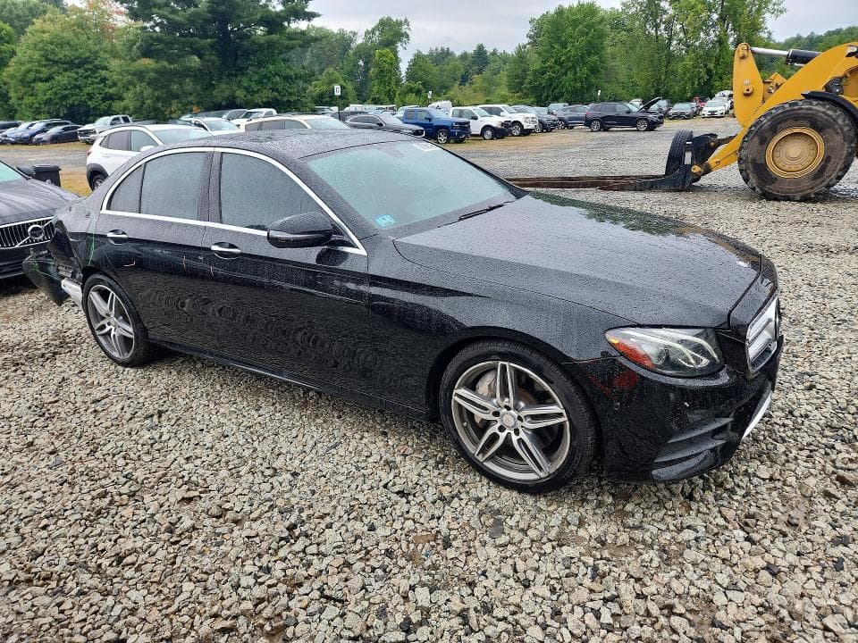 2017 MERCEDES-BENZ E 300 4MATIC 4