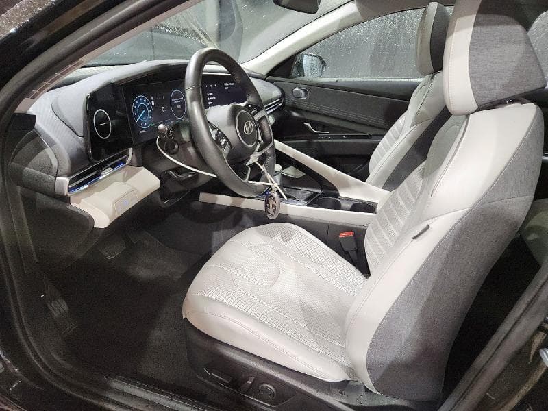 2025 HYUNDAI ELANTRA LIMITED 7