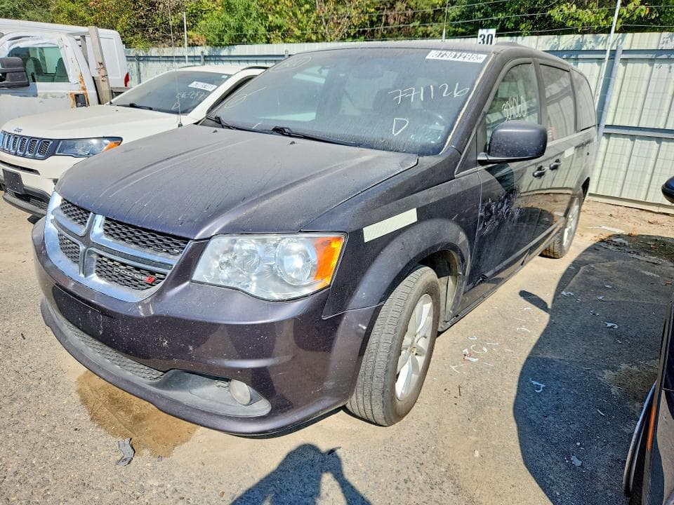 2019 DODGE GRAND CARAVAN SXT - 1