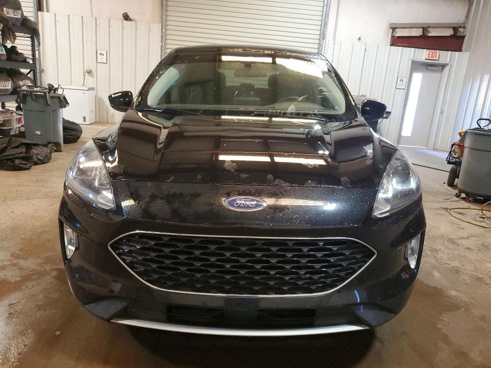 2022 FORD ESCAPE SEL 5