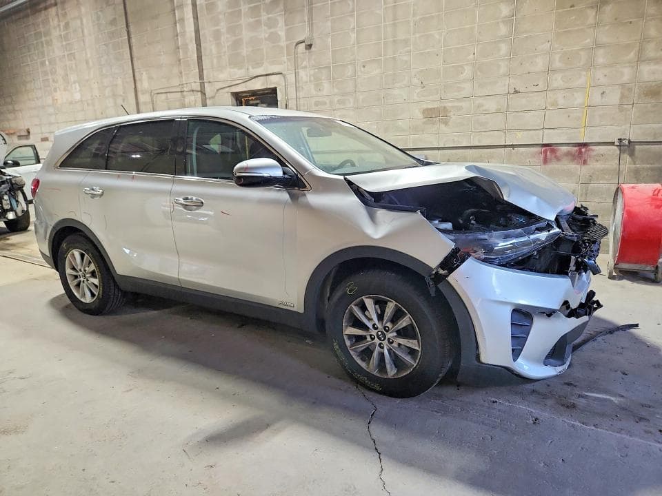 2019 KIA SORENTO LX V6 4